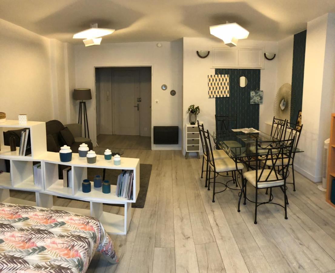 Ferienwohnung Gordaine Bourges Exterior foto