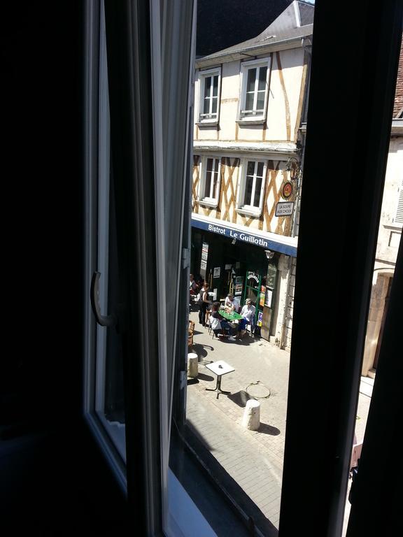 Ferienwohnung Gordaine Bourges Exterior foto